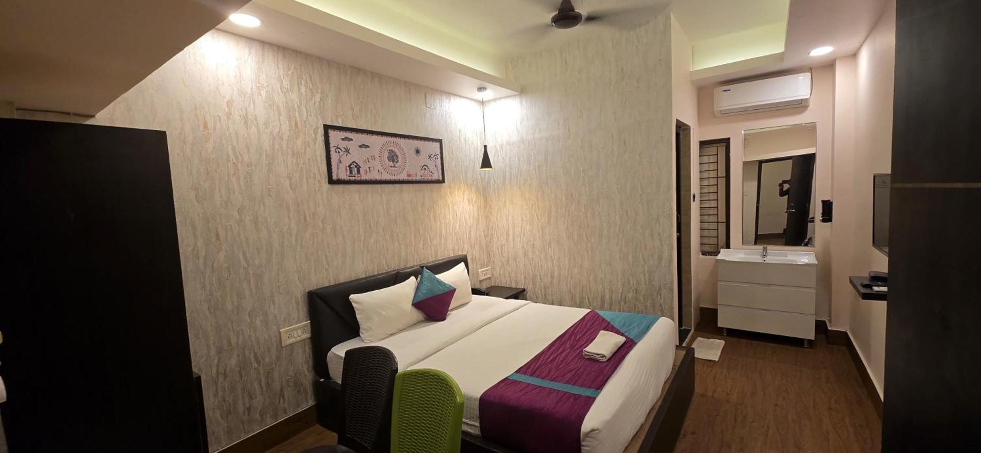 The Greenstar Inn Premium Bhubaneswar Buitenkant foto